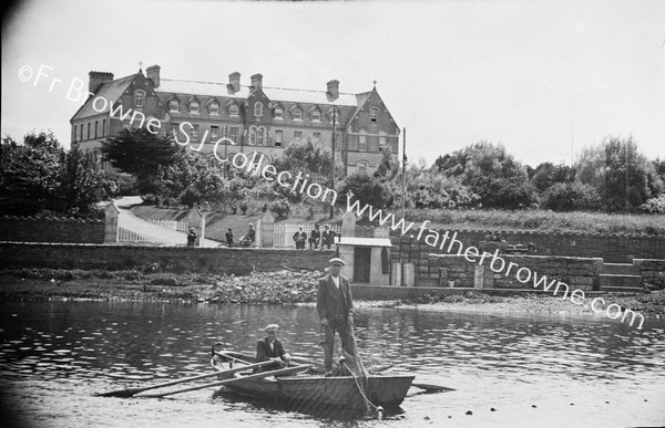 ST.MURNDACH'S COLLEGE ORD ACCROSS RIVER TELEPHOTO